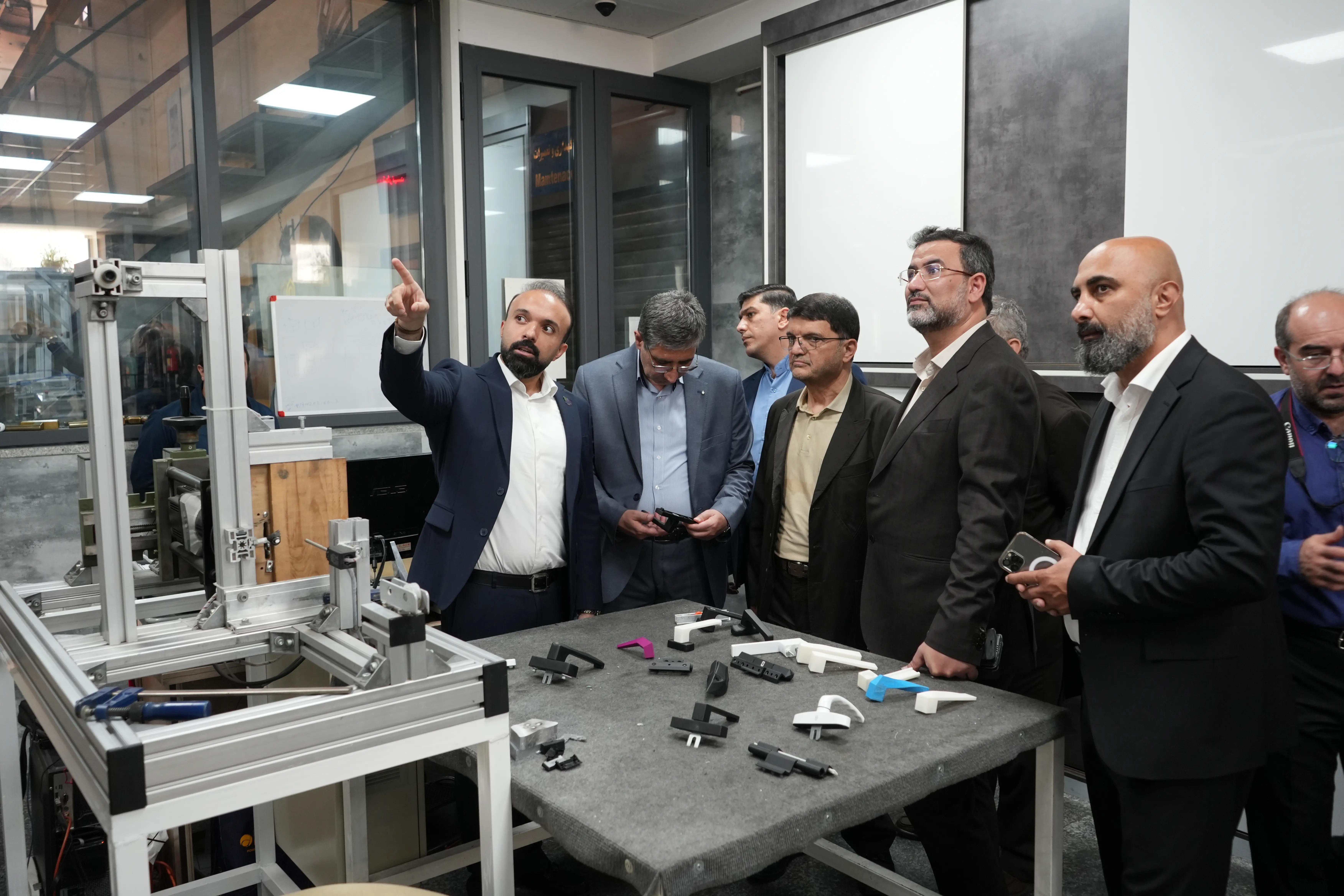 بازدید دکتر مفتح، قائم‌مقام وزیر صنعت، معدن و تجارت